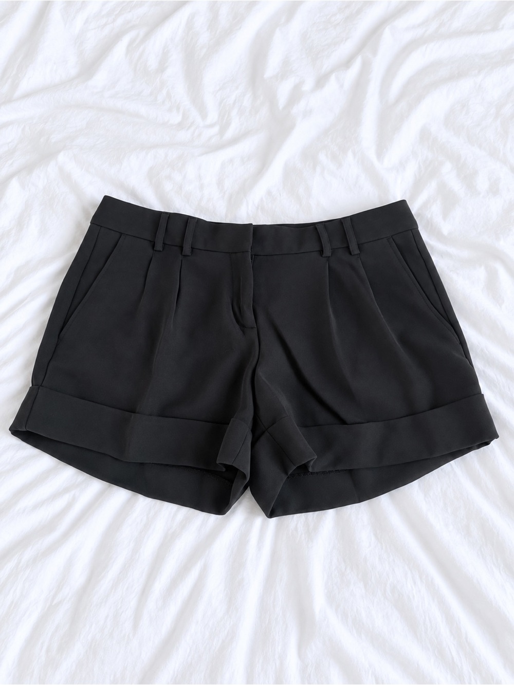 Express Black Cuffed Tailored Women’s Shorts